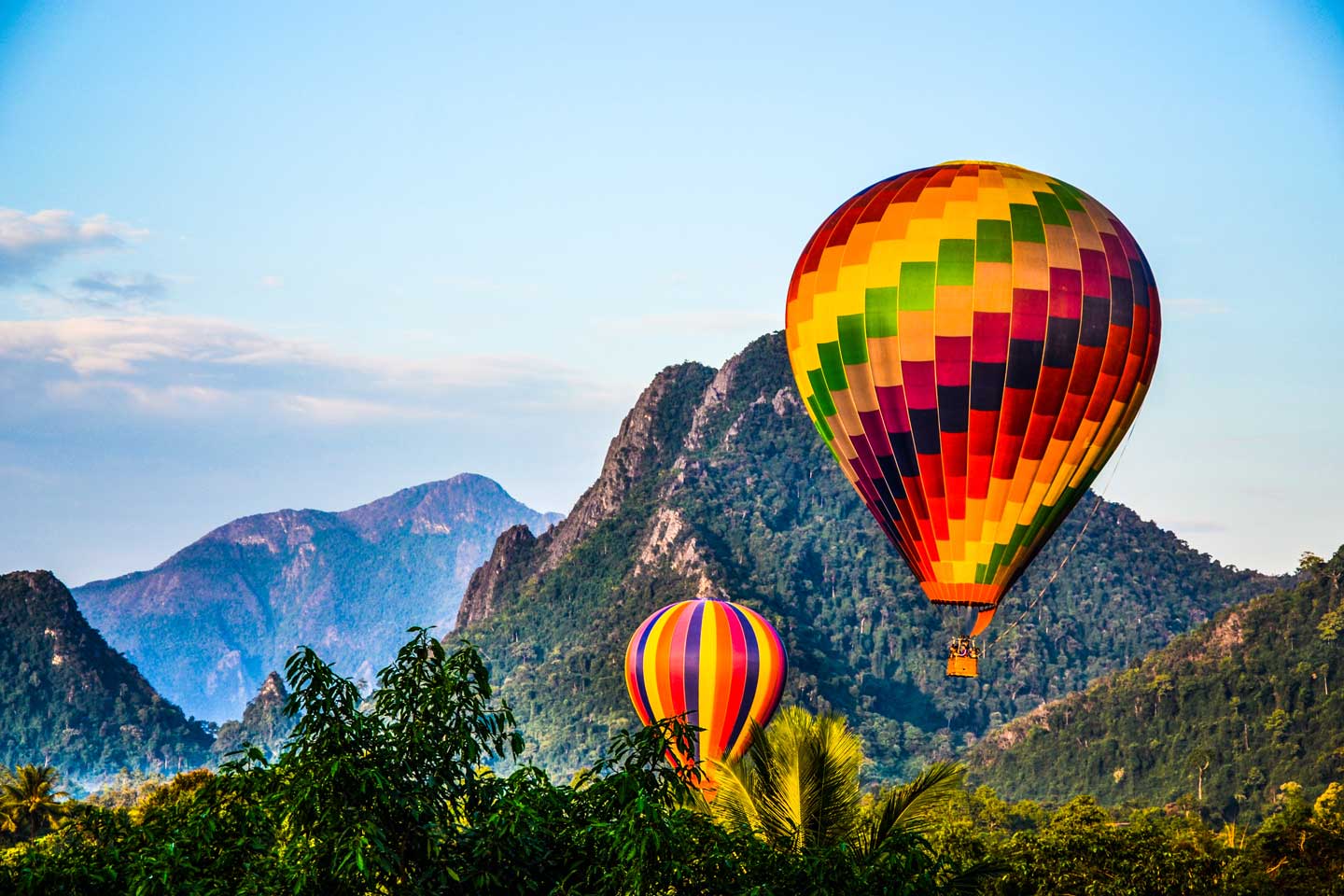 laos balloons