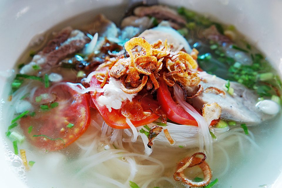 khao piaksen noodles laos